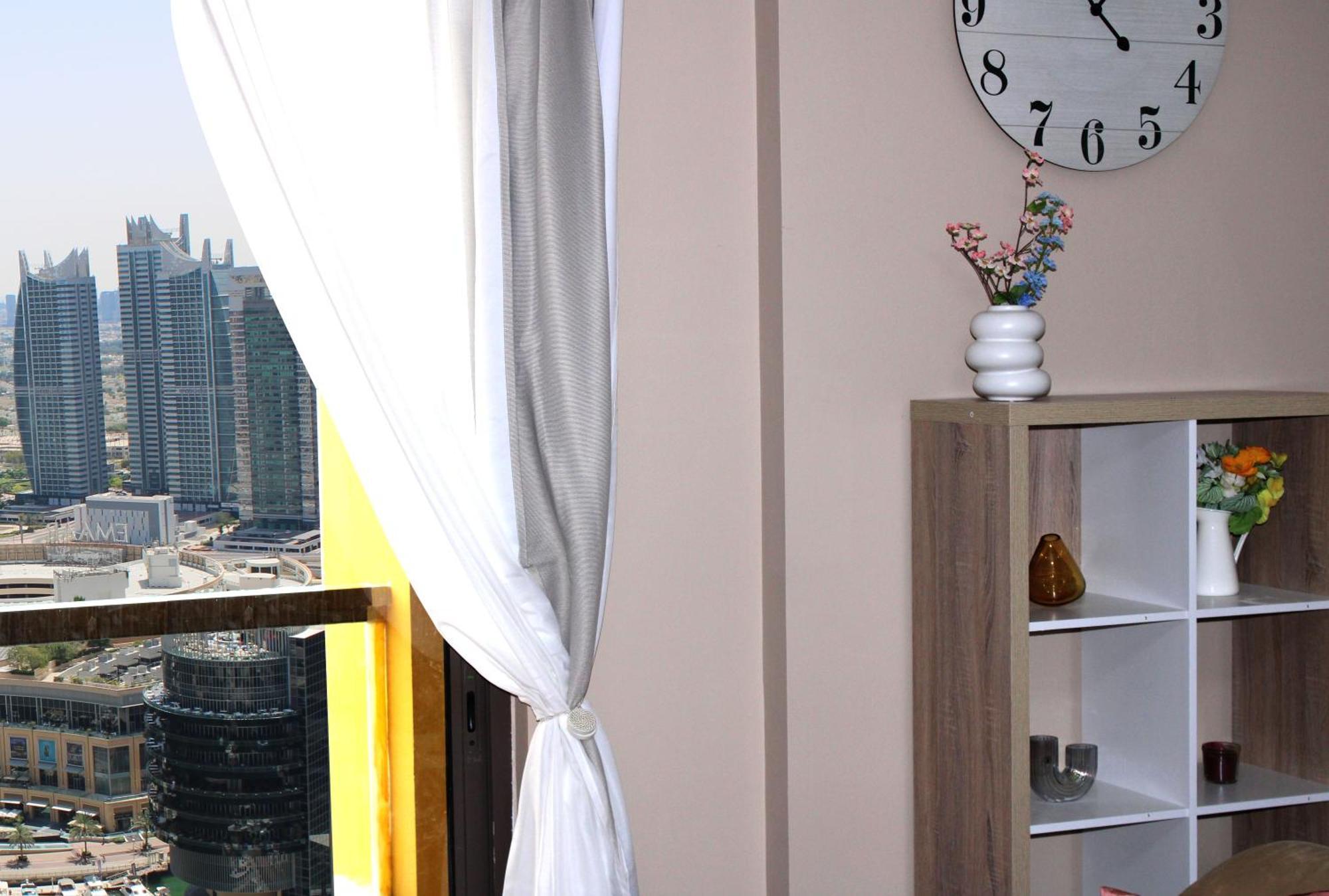 Urban Panda Skyview Homestay Jbr Dubai Esterno foto